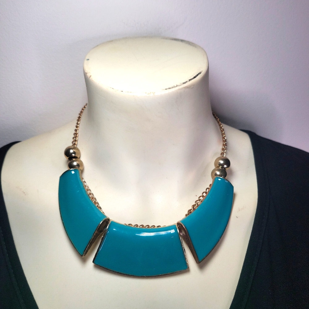 Chunky Statement Teal 16" necklace